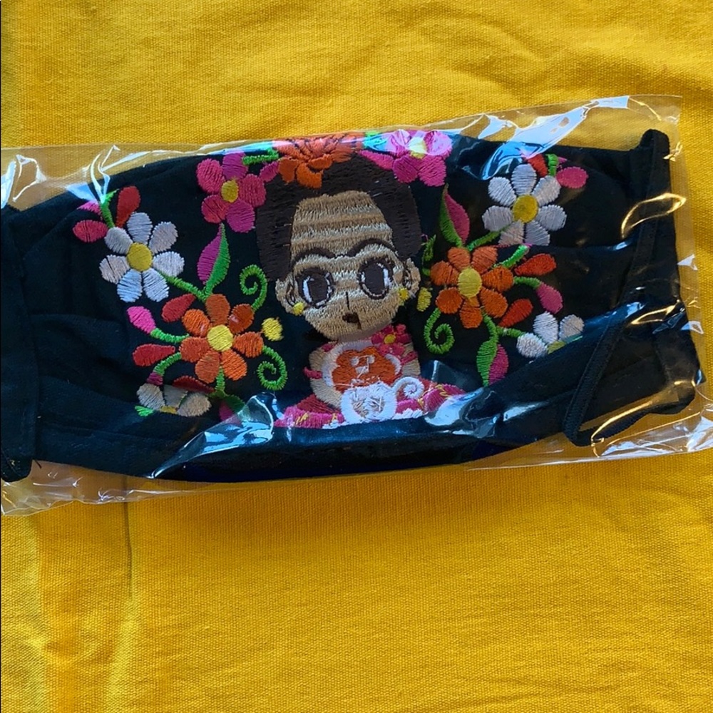 Triple layer Reusable embroide face mask F… - Picture 13 of 16